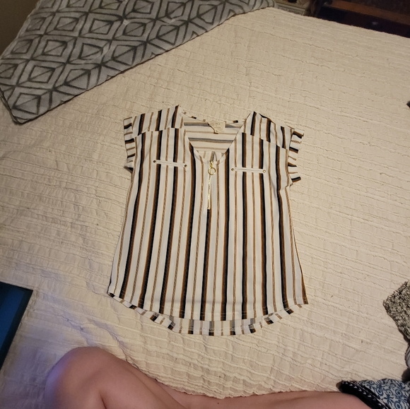 Blouse - Picture 1 of 2